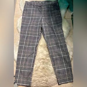 Old Navy Pixie High Rise pants